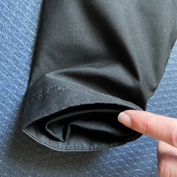 Cutter & Buck Black WeatherTec Zip Up Golf Jacket | EUC Size Small - Picture 10 of 16